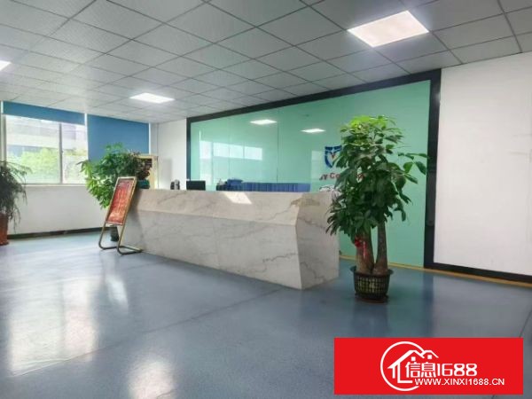 观澜龙澜快线旁大型园区新出楼上精装厂房1650平，现成无尘车间，无需装让费，