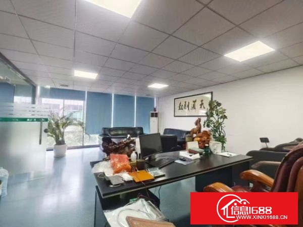 观澜龙澜快线旁大型园区新出楼上精装厂房1650平，现成无尘车间，无需装让费，