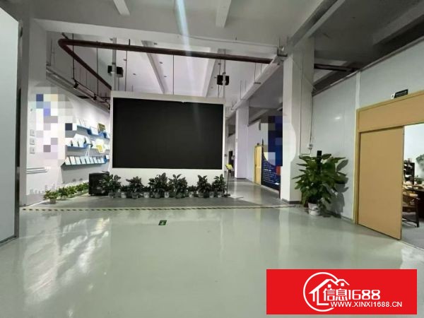 原房东红本厂房出租 观澜龙澜快速边，新出花园式红本厂房一楼1880平，高度5.8米，形象好，带办公室，可分租