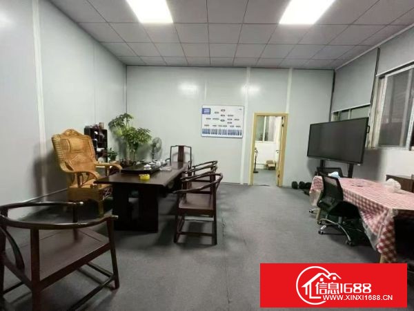 原房东红本厂房出租 观澜龙澜快速边，新出花园式红本厂房一楼1880平，高度5.8米，形象好，带办公室，可分租