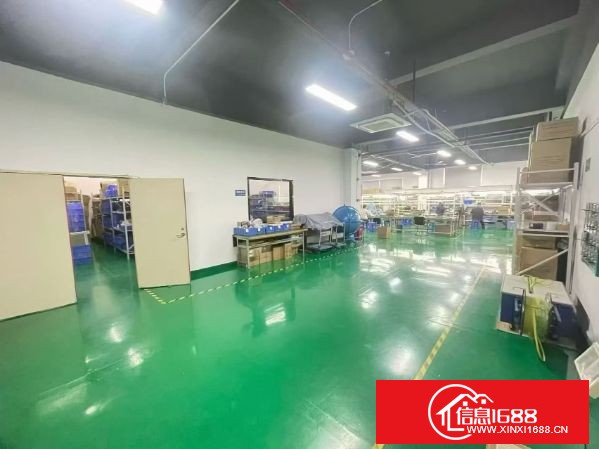观澜章阁新出楼上960平，精装修，户型独立，电改园区，形象好。3吨货梯，水电齐全。