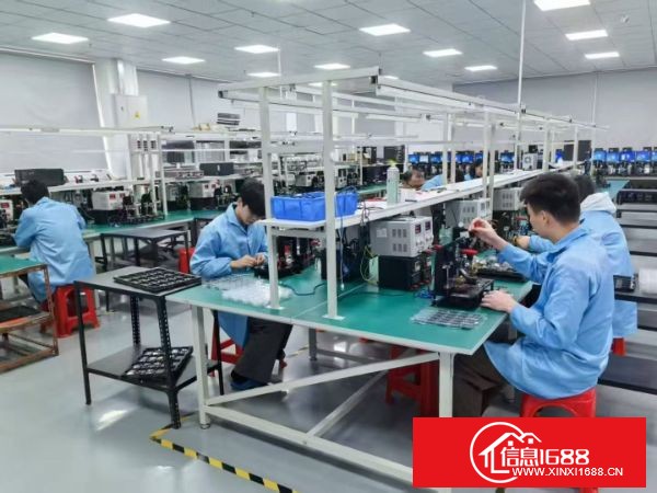 东莞长安增田街口附近二楼600㎡，全新豪华装修 拎包入住