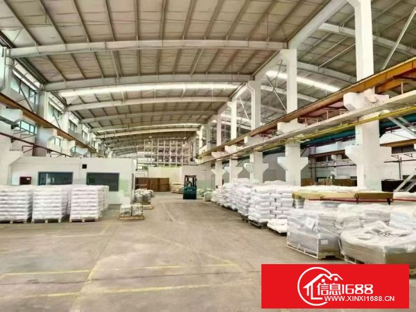 光明地铁口钢构厂房12500平米出租，可分租，滴水10米，带牛腿，原房东直租，空地大，适合各种行业