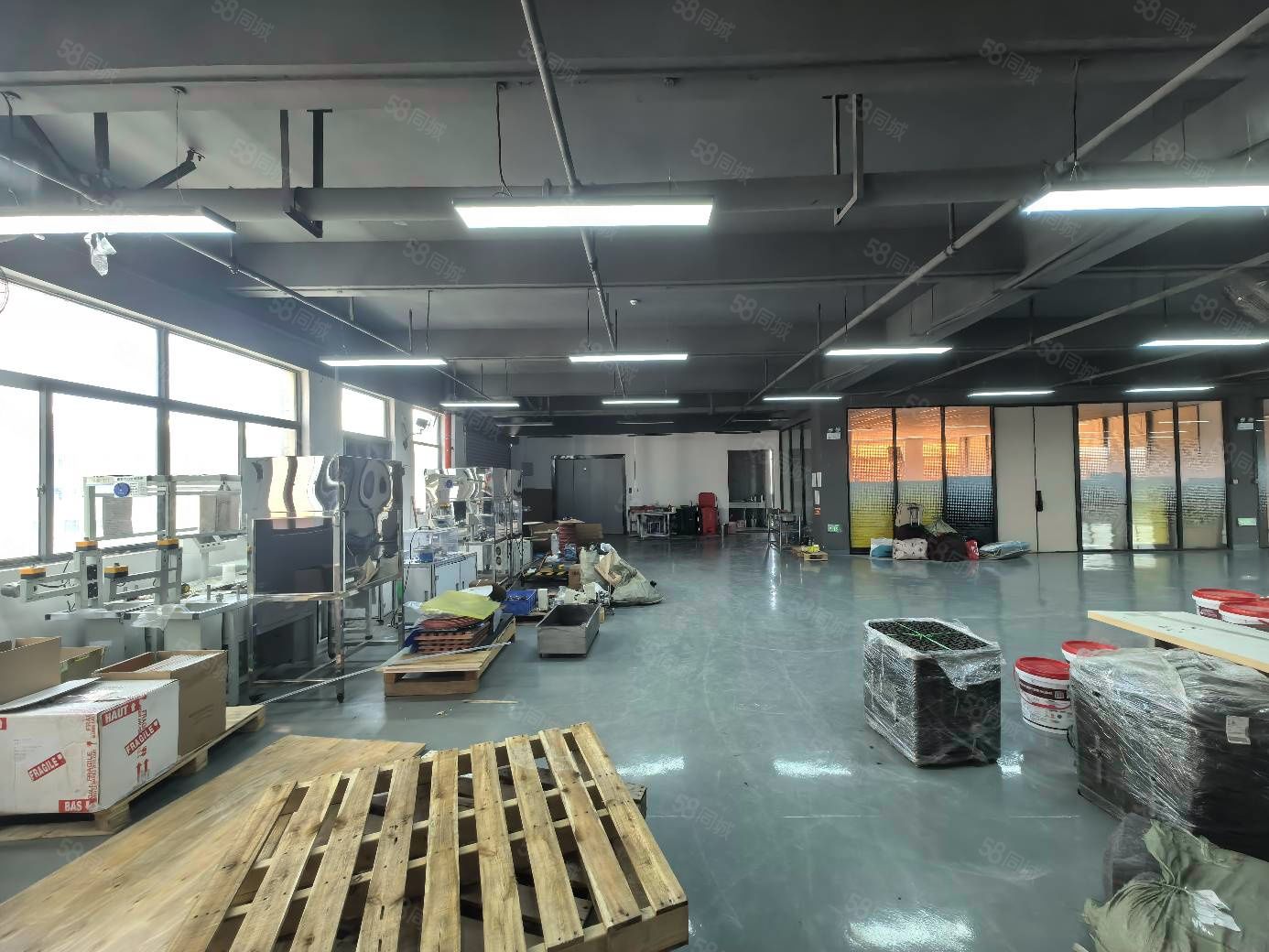 (出租) 陈江五一原房东精装修现成办公室水电齐全1500平厂房仓库出租