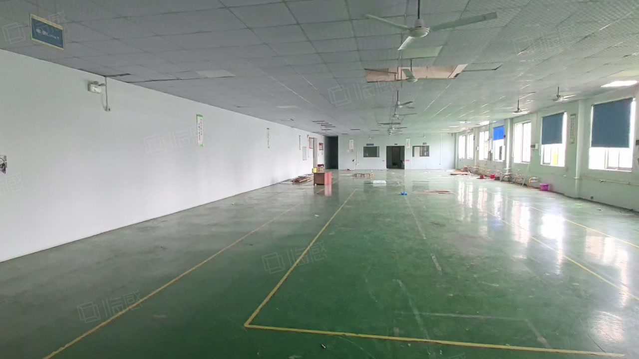 (出租) 仲恺陈江全新精装修厂房办公室地坪漆2000平厂房仓库低价出租