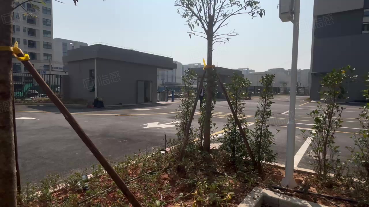(出租) 7块！仲恺独门独院16700平空地大好招工独立办公楼可分租。