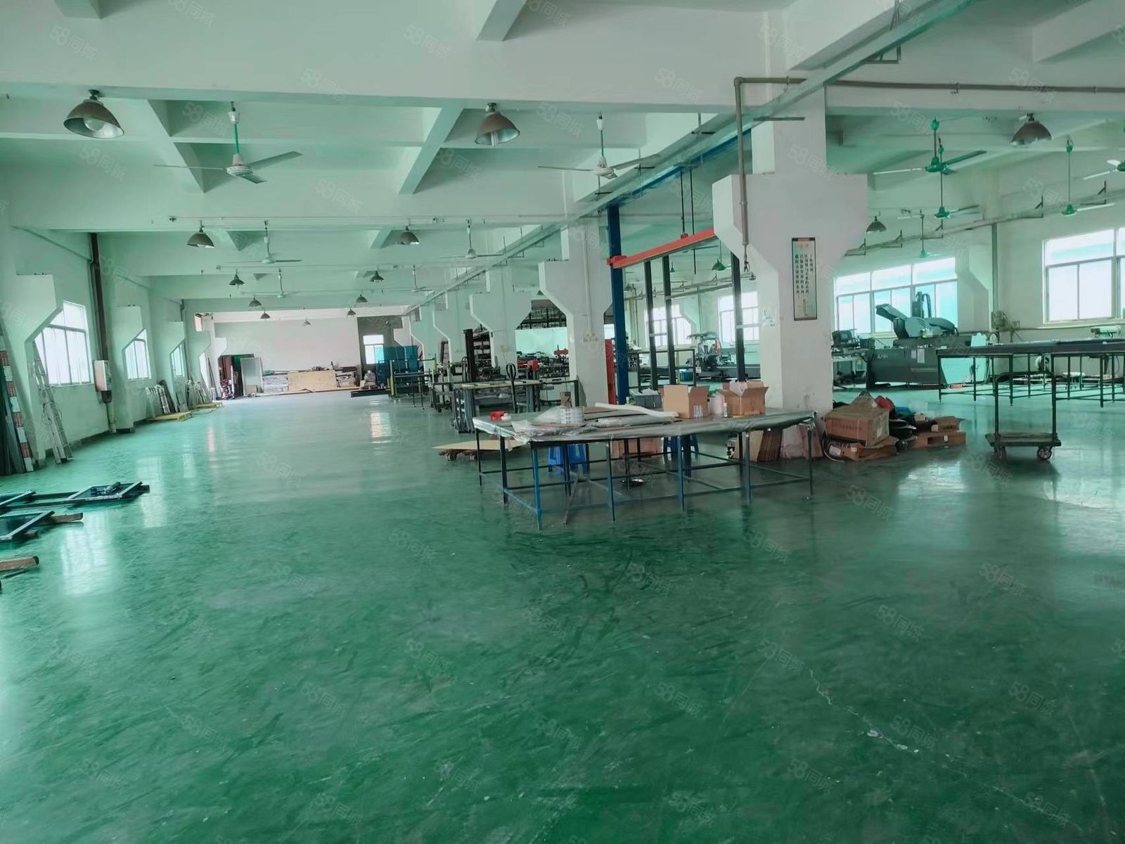 (出租) 新出来一楼厂房出租2000方空地大方现成办公装修牛角价格优惠