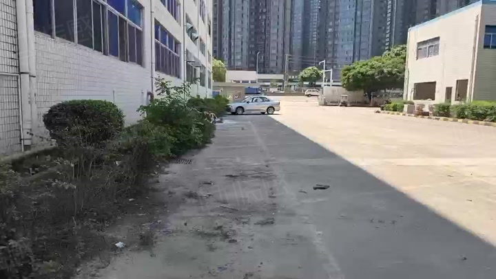 (出租) 原房东独栋三层标准厂房出租，证件齐全，环评秒过，水电齐带高台
