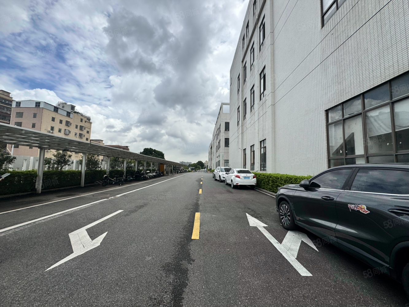 (出租) 可隔独院大岭山上市公司三层独栋厂房出租有红本工业用地临近高速