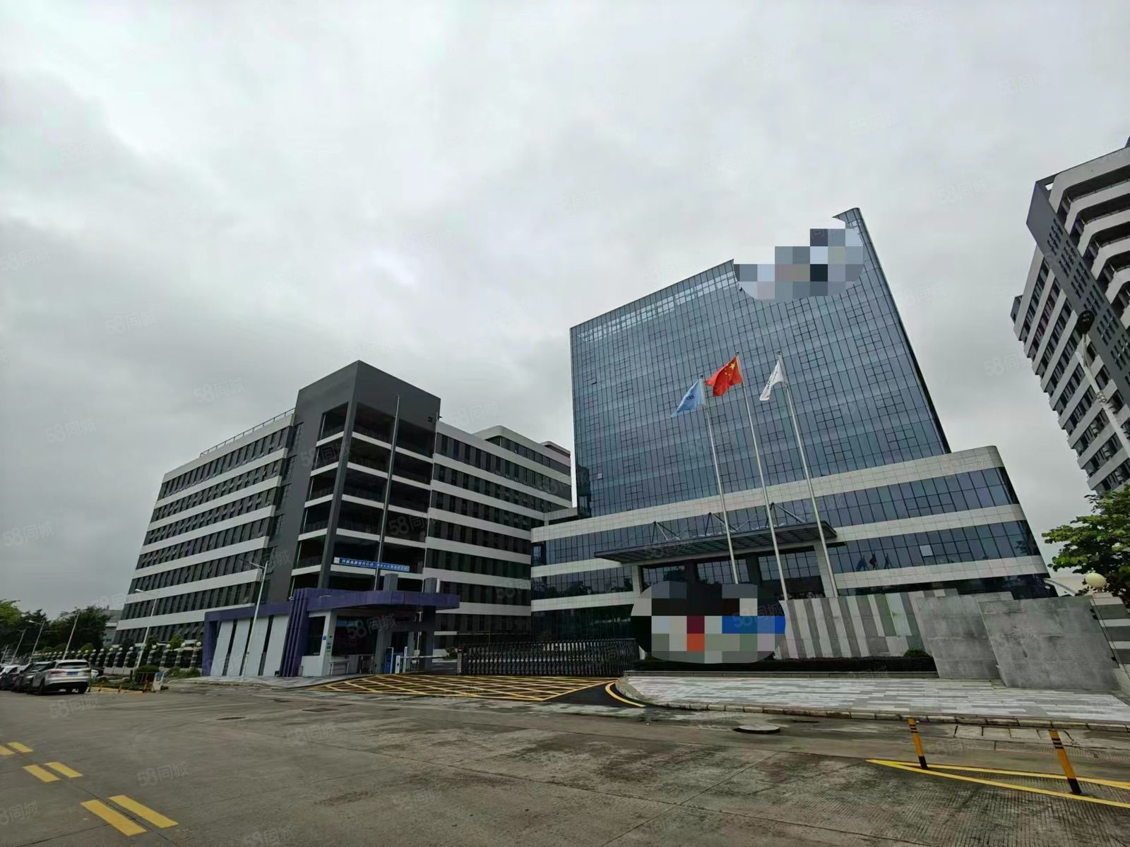 (出租) 东莞大岭山镇标准厂房招租，可办环评配套完善，价格合理空地大