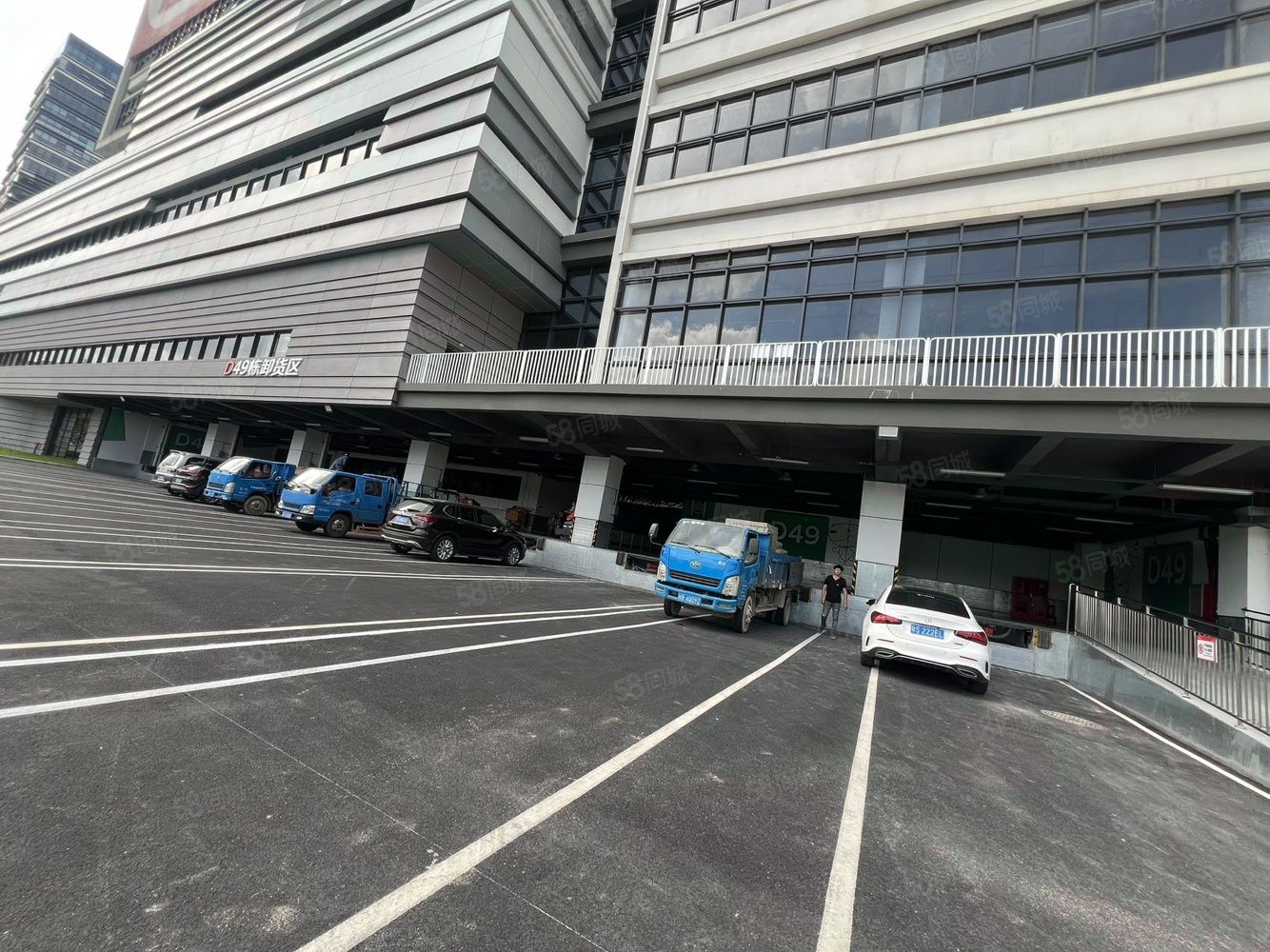 (出租) 厂房招租:凤岗京东物流仓库招租20元起有升降卸货平台大小分租