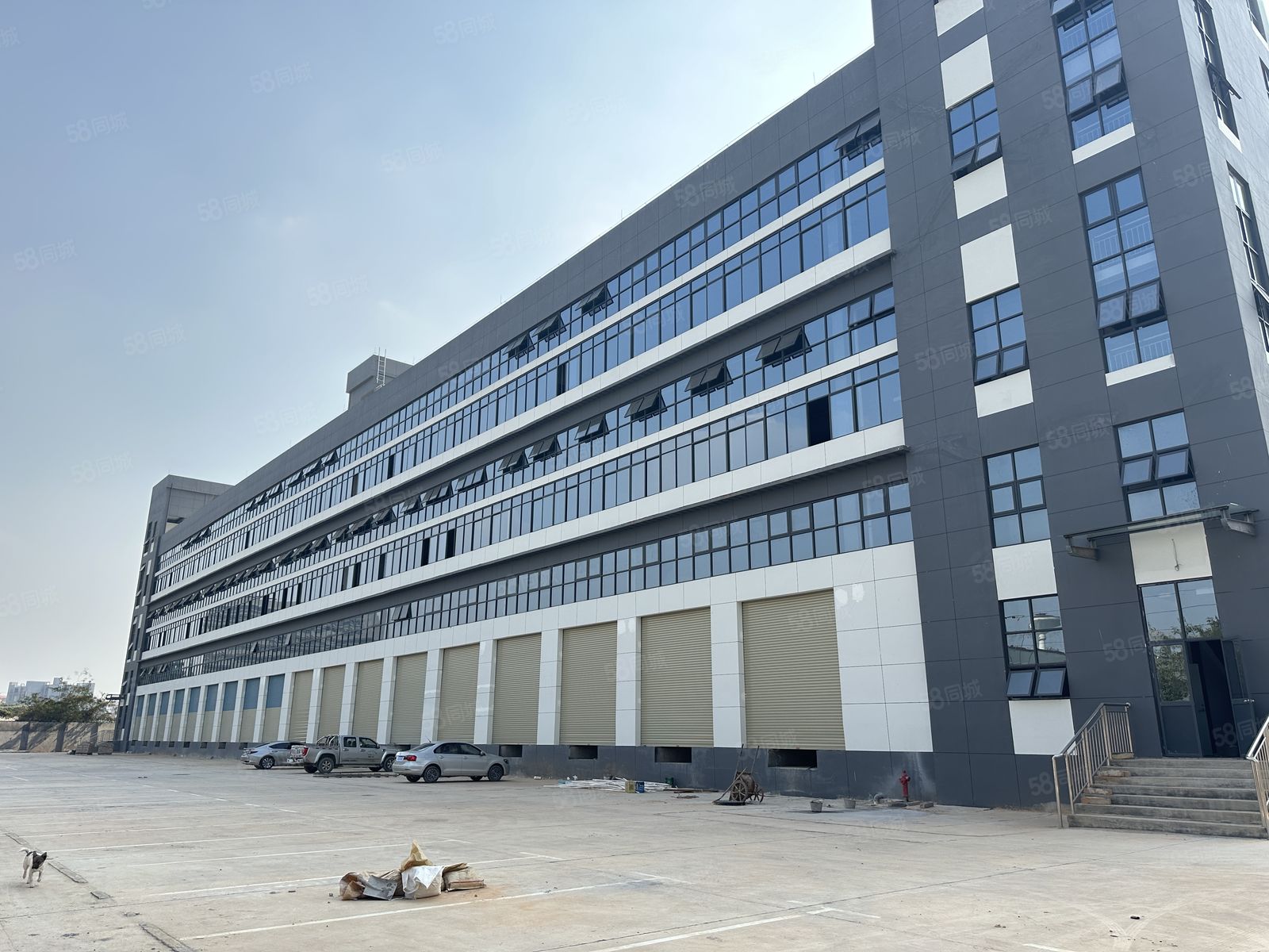 (出租) 电商仓库物流园!凤岗独院18000平带卸货平台一楼上厂房出租
