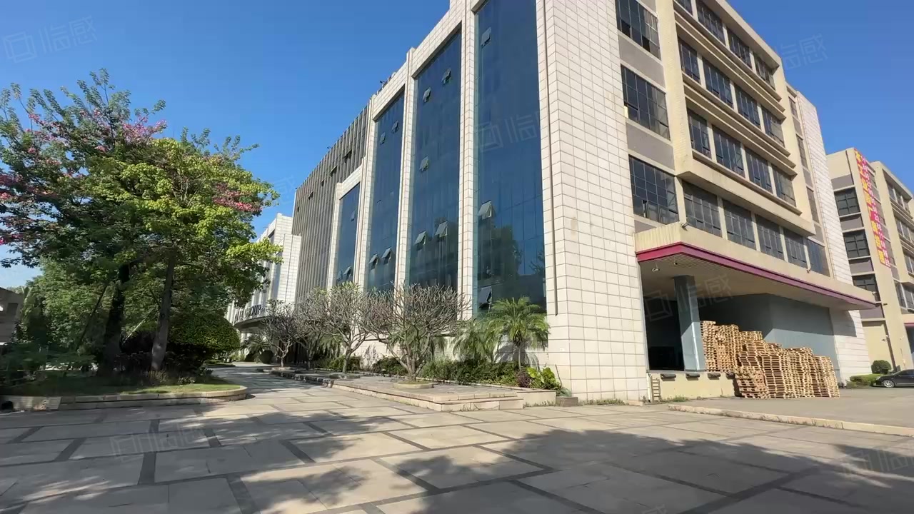 (出租) 无尘车间3000平无转让费!凤岗一房东一楼上独院厂房仓库出租