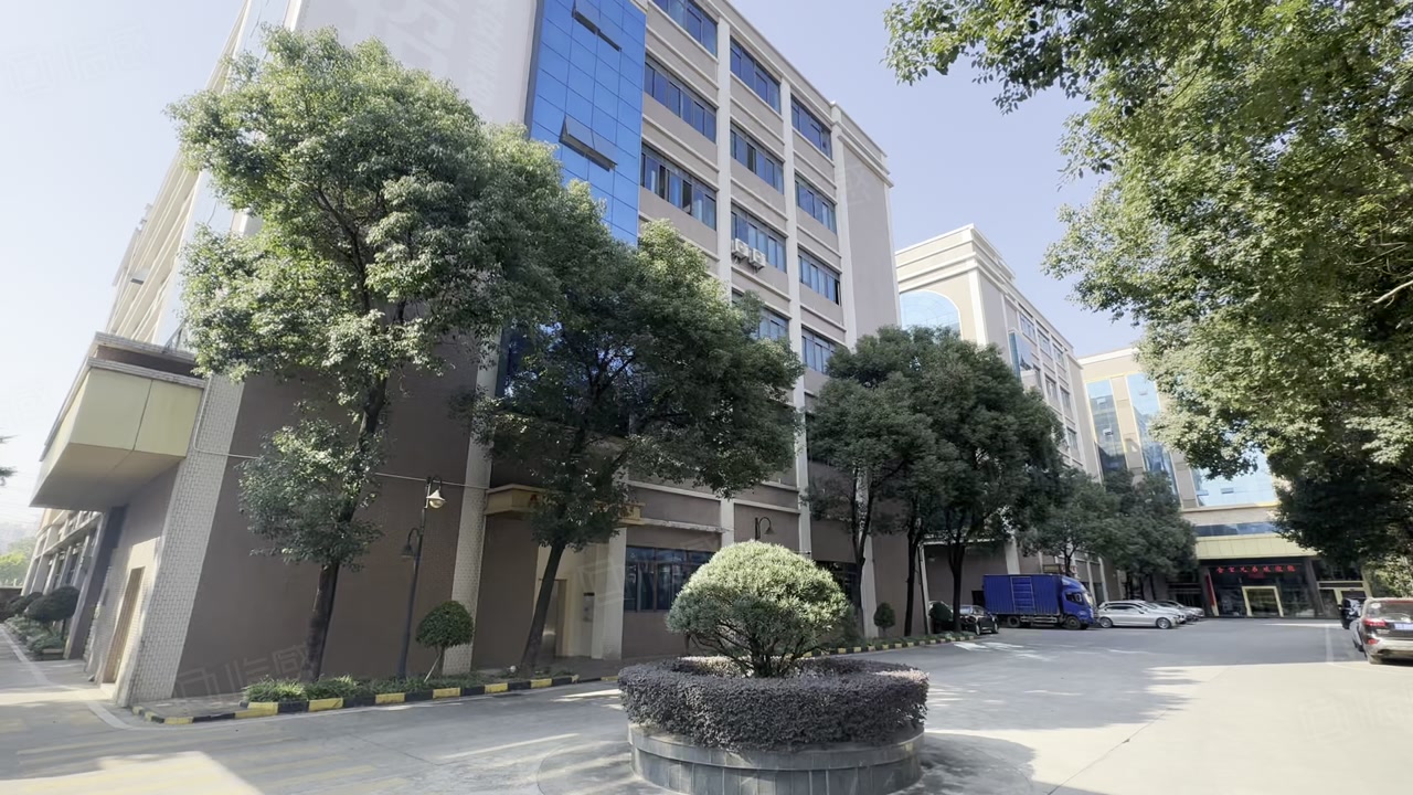 (出租) 凤岗雁田新出原房东楼上2000平厂房仓库出租,周边旺好招工