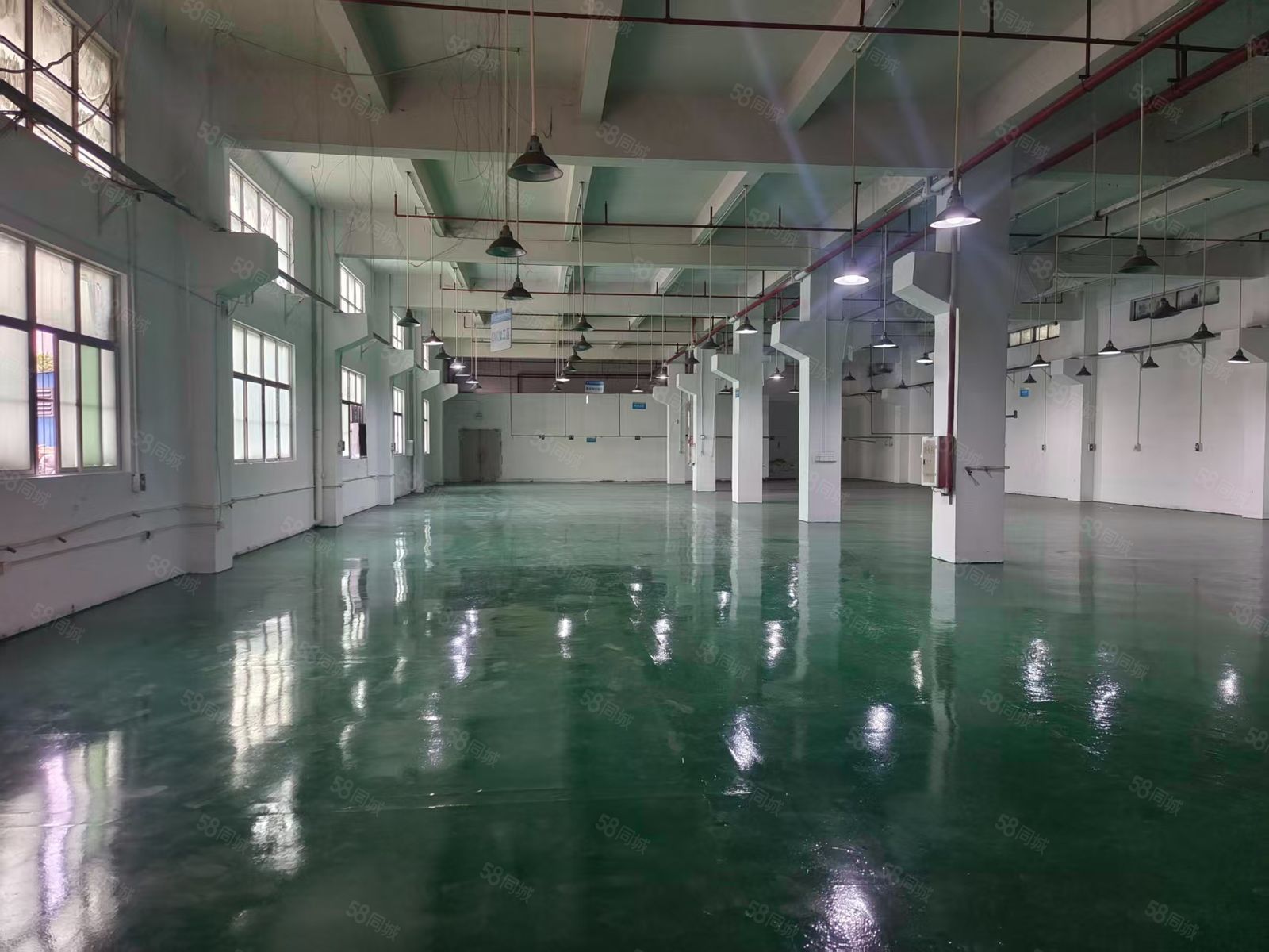 (出租) 凤岗五联1-3楼厂房出租3900平 可分租 水电齐全 近深圳