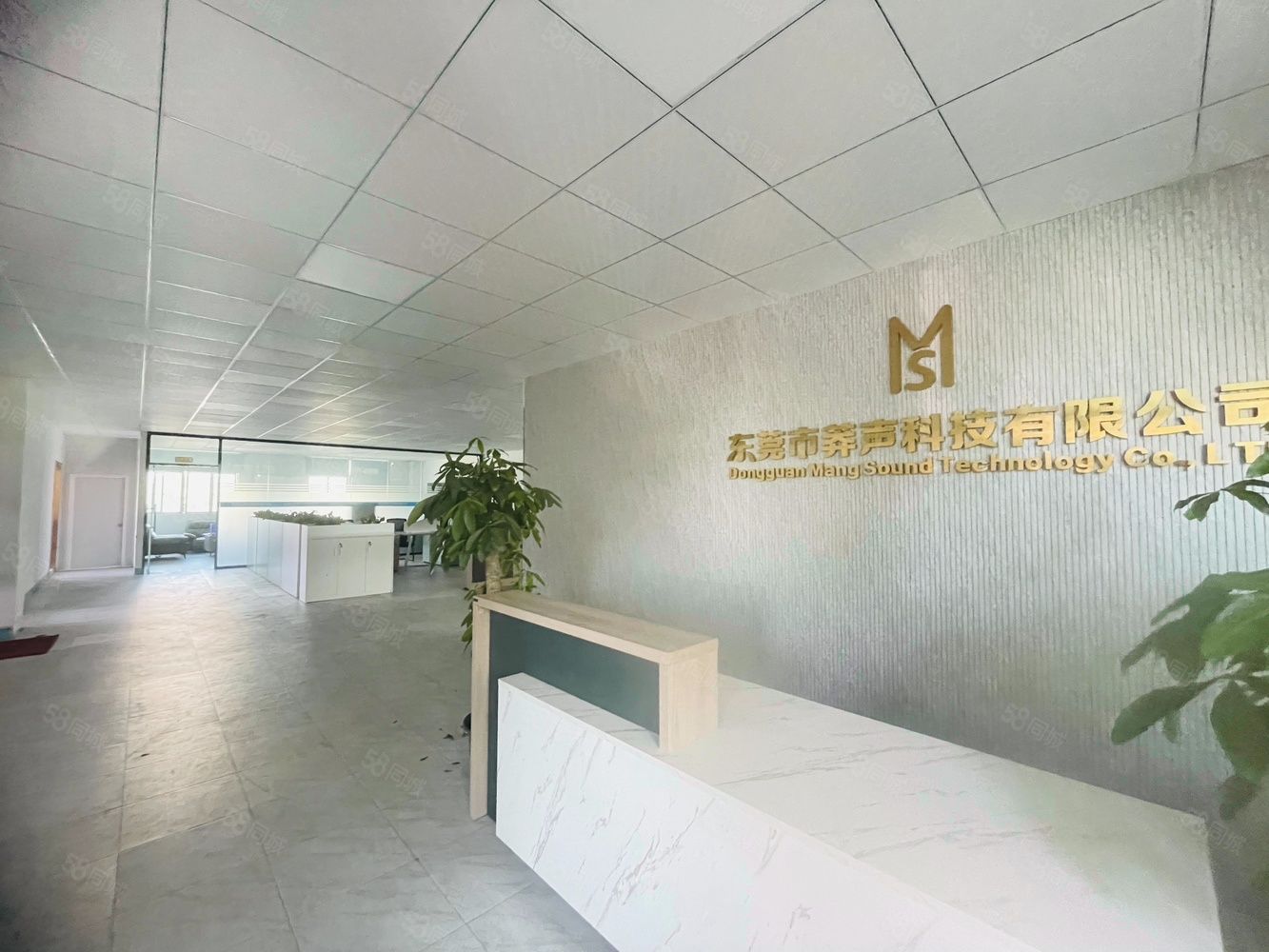 (出租) 凤岗金凤凰工业区三楼现成装修电子厂房680平方米低价出租