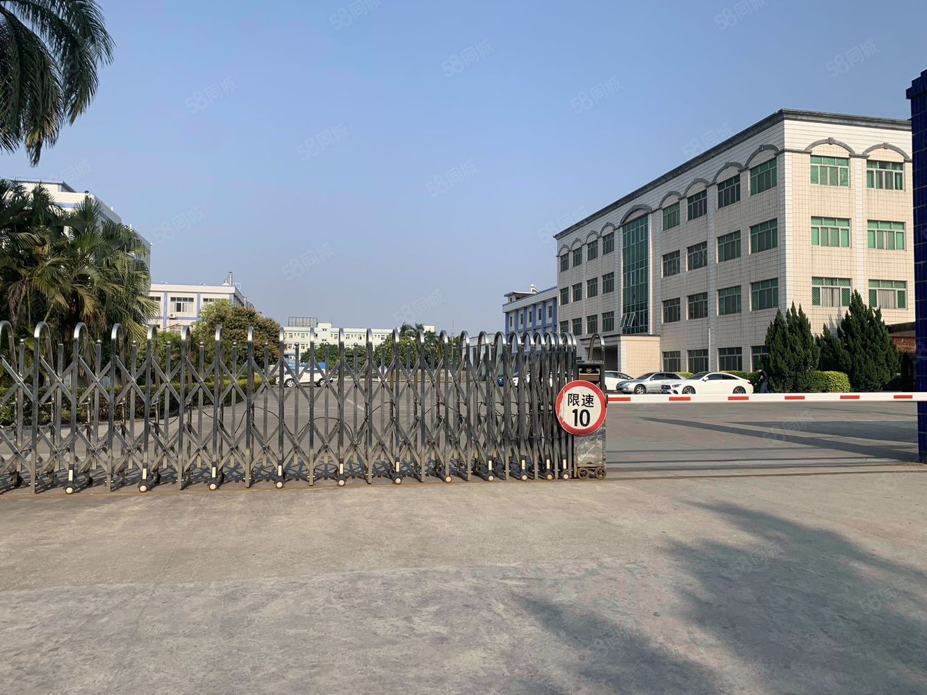 (出租) 凤岗新出原房东独门独院3000平方精装修红本厂房可分租