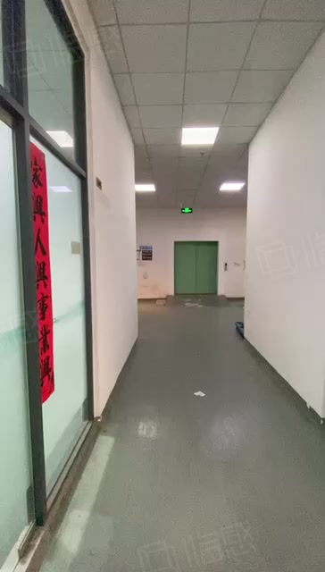(出租) 凤岗新出楼上500平精装修厂房出租 适合电子电商组装制衣等！