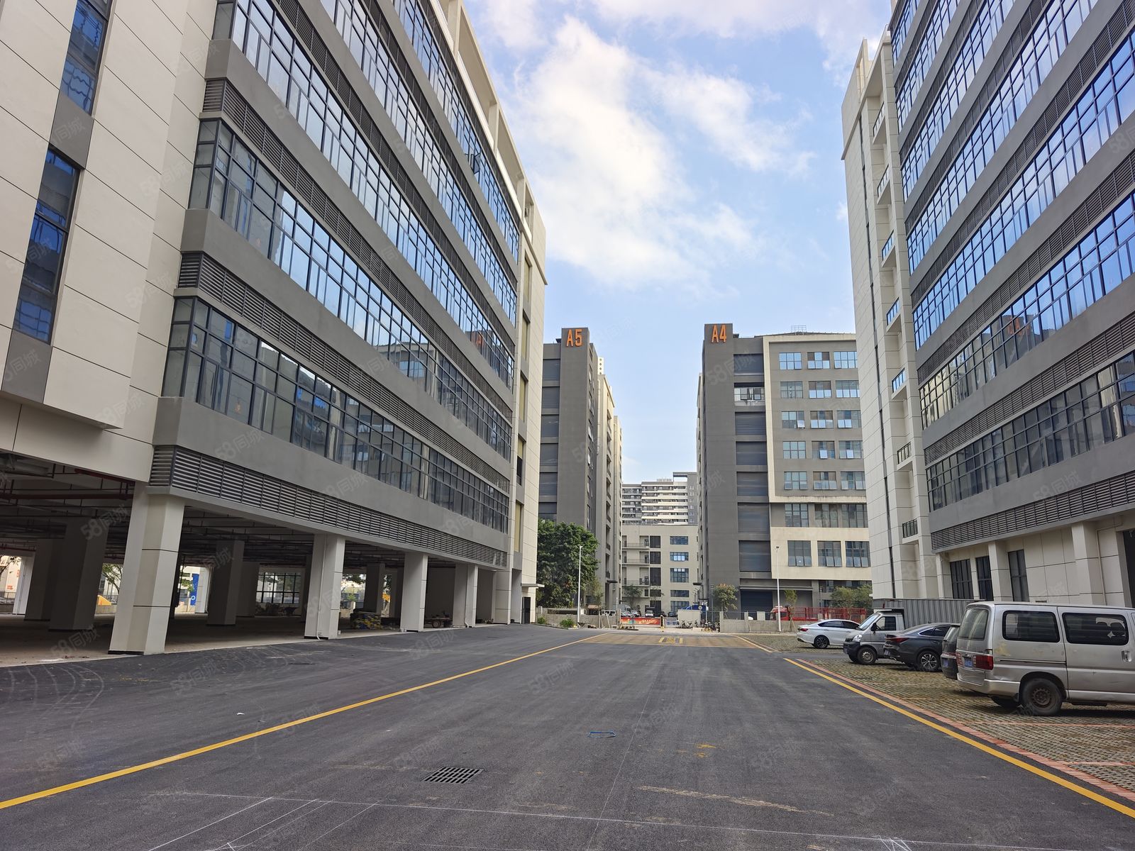 (出租) 凤岗靠观澜原房东9元分租仓库厂房出租2百~1千~6千平小独院