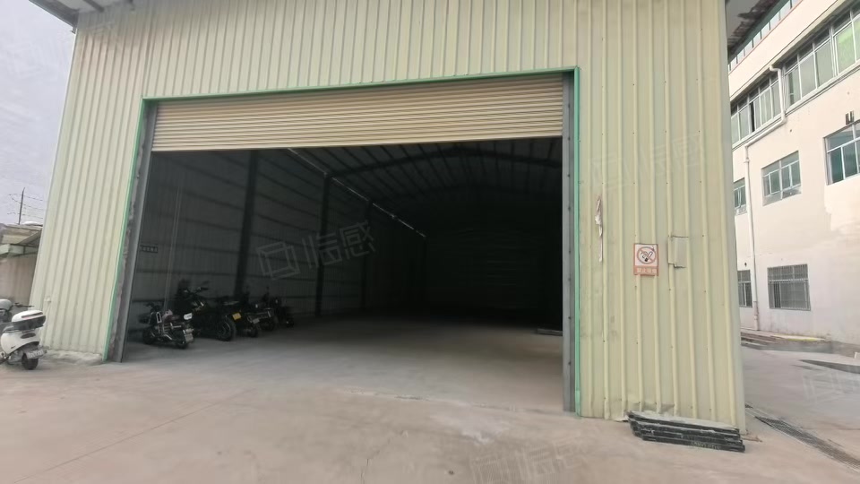 (出租) 凤岗五金城附近8米高700平单一层独栋钢构厂房出租 可分租