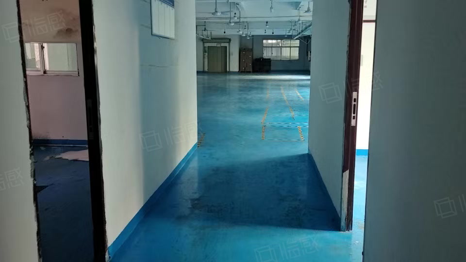 (出租) 凤岗雁田天安附近，小加工厂房 电商仓库出租550平 水电齐全