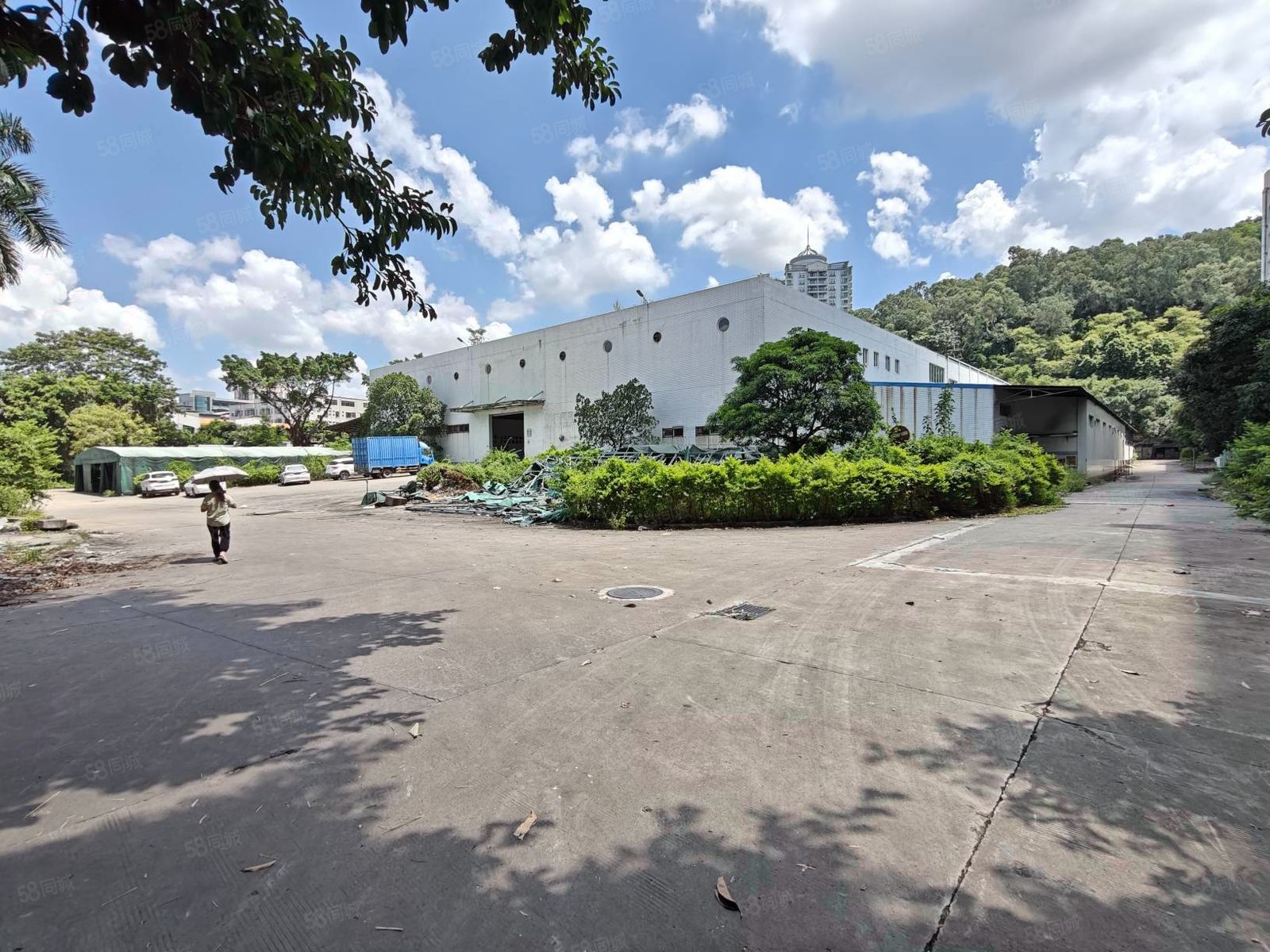 (出租) 凤岗中心外环高速口大型园区10万平厂房大小分租