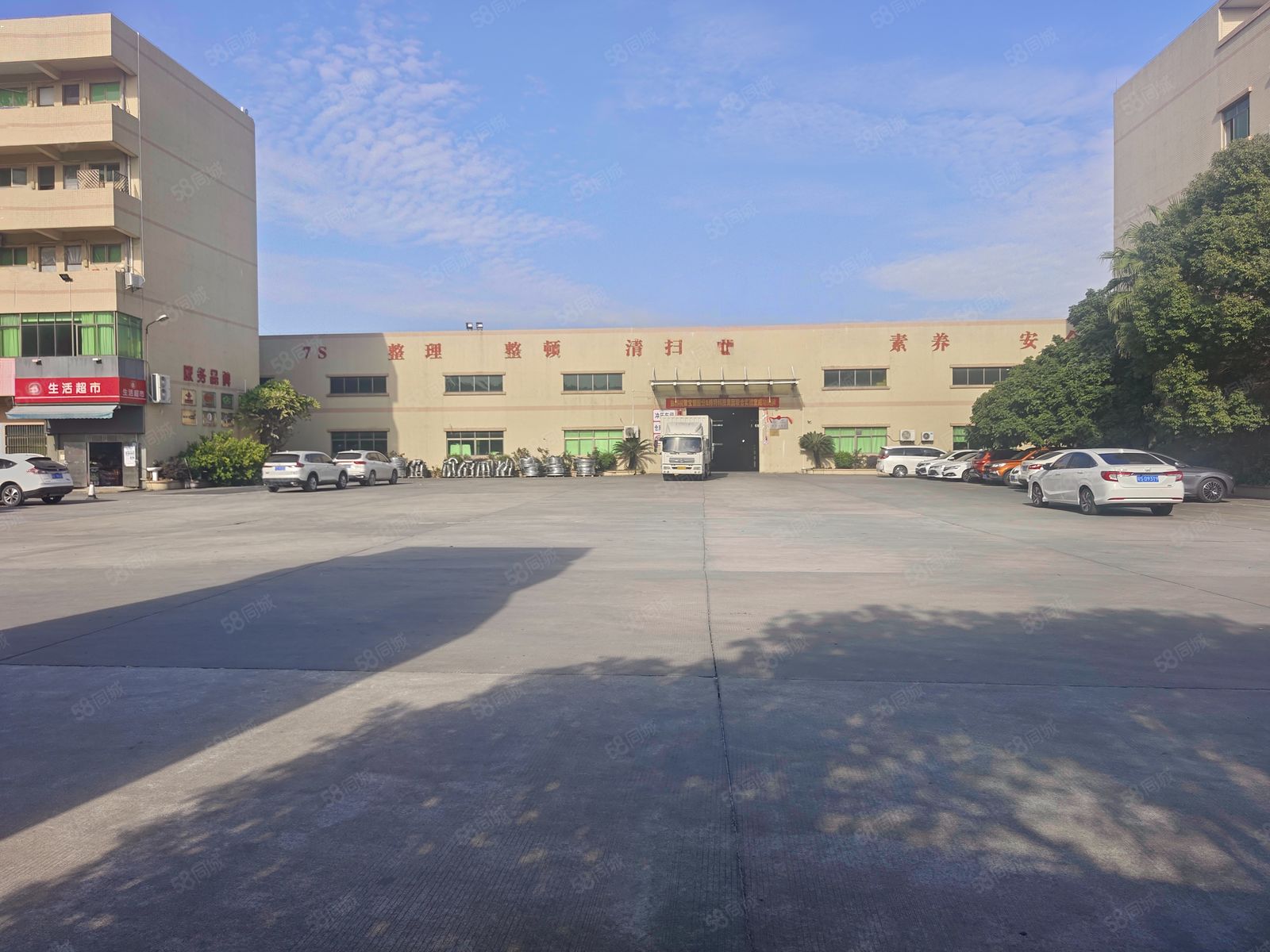 (出租) 凤岗靠龙岗华平湖观澜布吉物流仓航车钢构厂房出租5百~1万独院