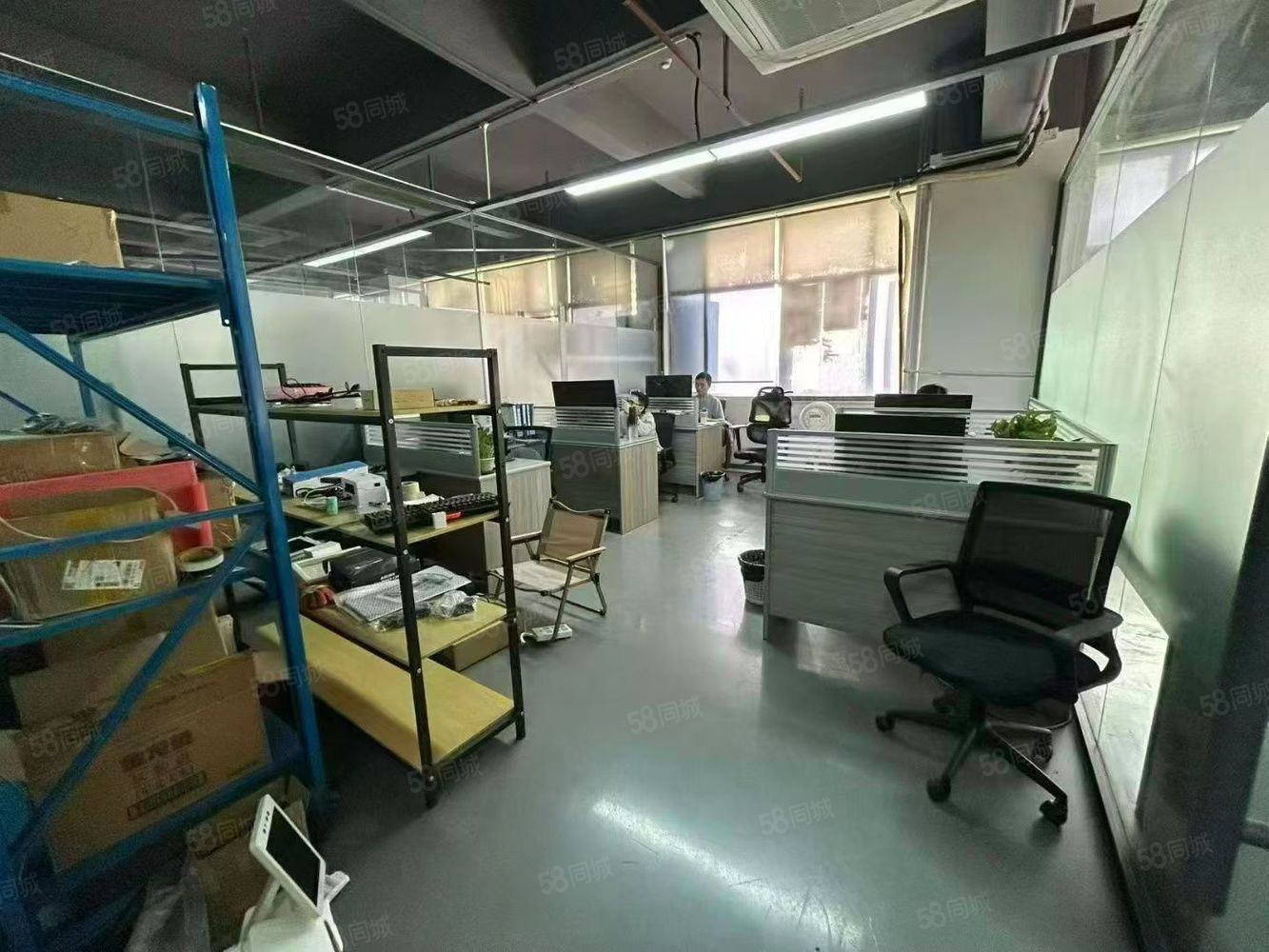 (出租) 福永地铁站 薪园区 700平办公研发厂房 原房东 形象好