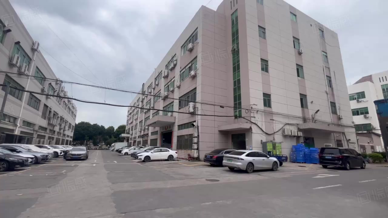 (出租) 福永原房东2000平方精装修厂房出租可分租带红本空地大形象好