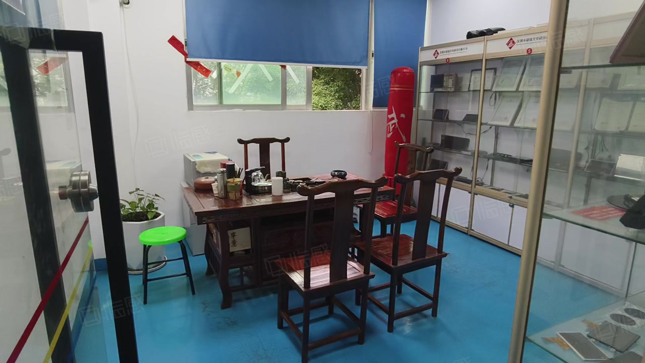 (出租) 福永(原房东)直租 新出整层2000平无尘车间,带精装办公室