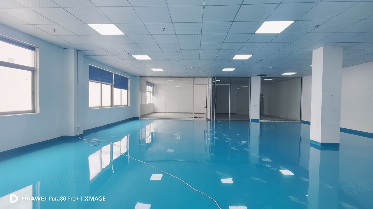 (出租) 福永低价厂房350平方全新地坪漆办公室电商物流仓库研发实验室