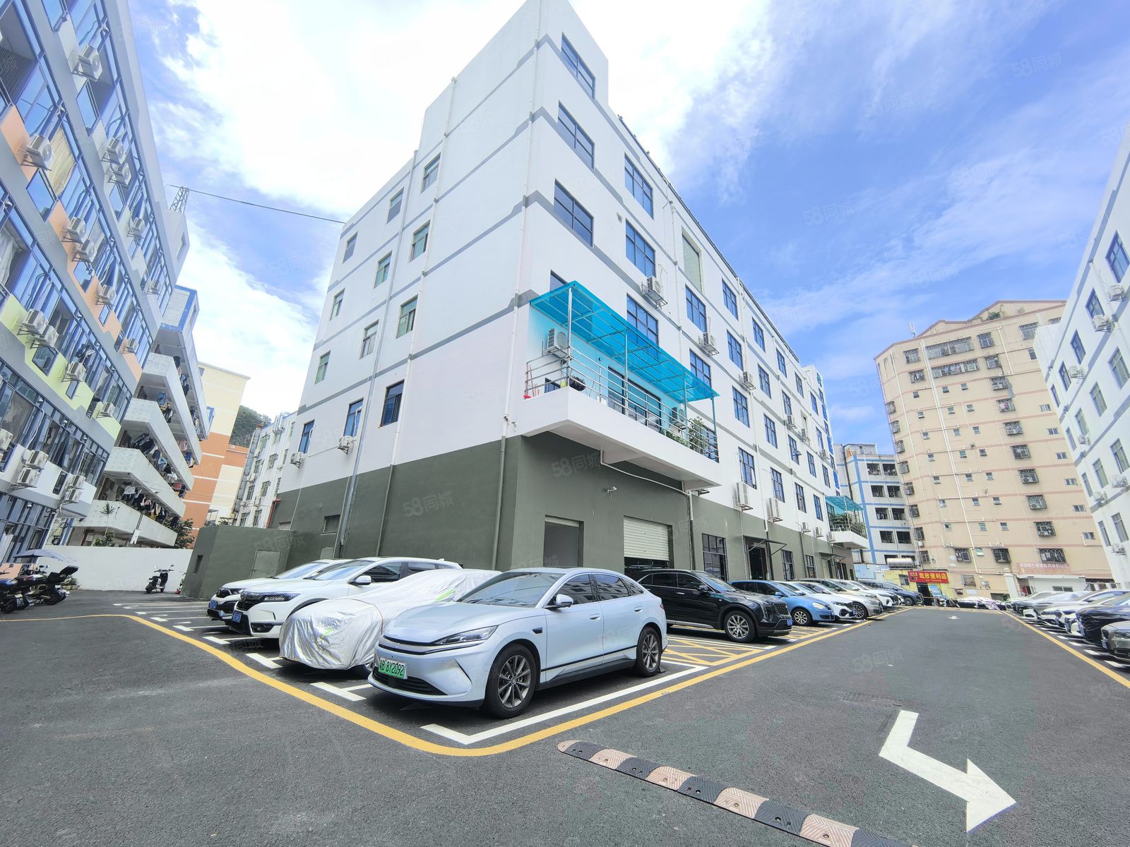(出租) 福永塘尾新出楼上整层2000平 豪华精装修厂房出租可分租