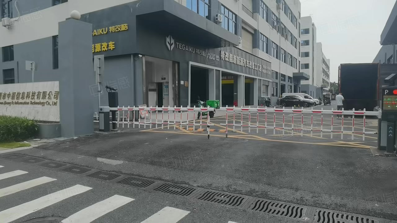 (出租) 福永凤凰小学附近楼上整层1000平米豪华装修出租