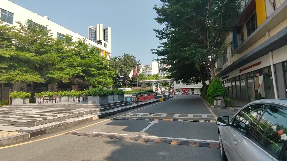 (出租) 福永桥头地铁口新出2000平方带无尘车间豪华装修厂房出租