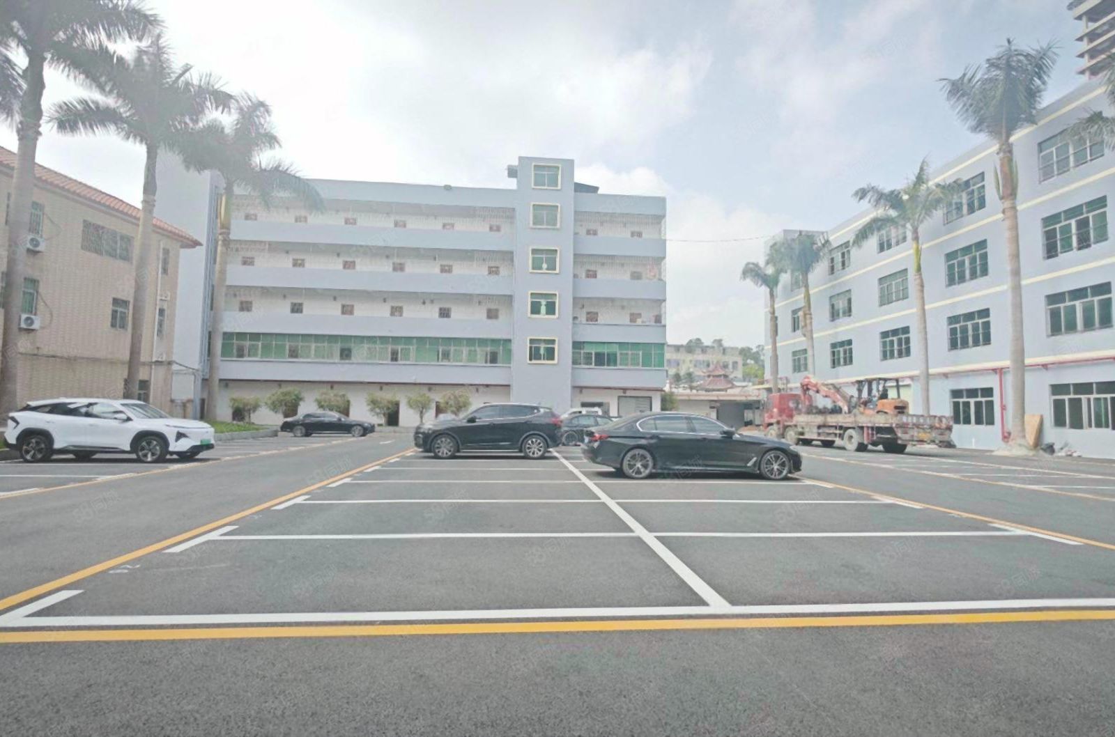(出租) 观澜松元地铁口原房东工业园厂房办公一楼仓库出租小面积可分租