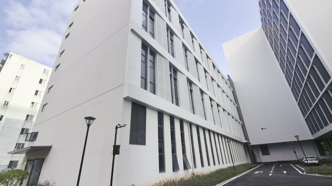 (出租) 观澜地铁站原房东精装修2000平厂房出租一楼仓库出租可分租