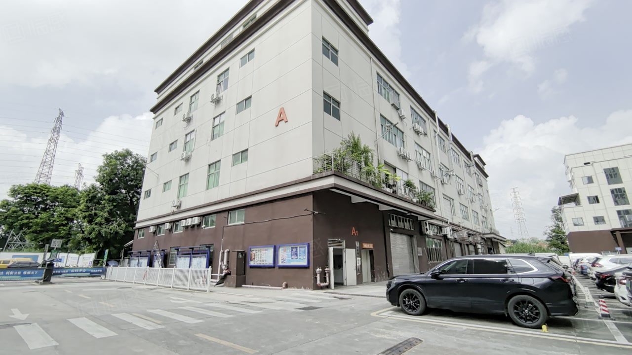 (出租) 观澜库坑高速口原房东楼上1000平豪华精装修厂房出租无公摊