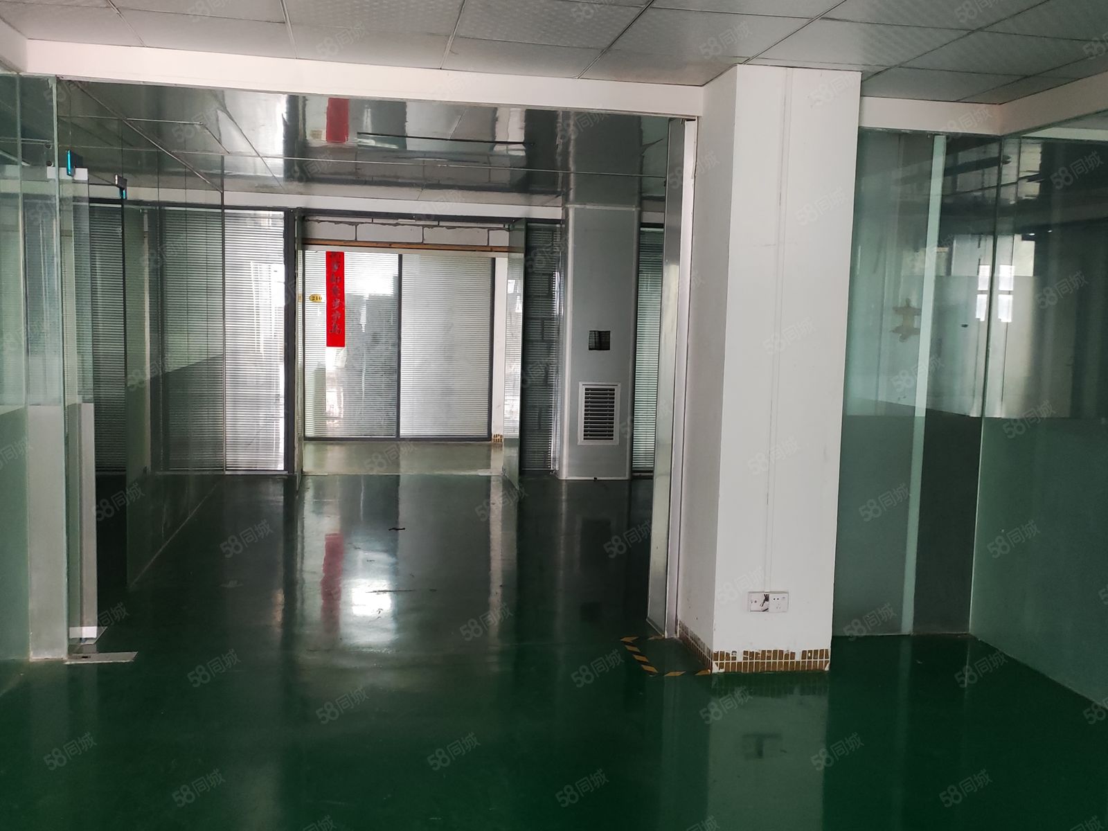 (出租) 观澜章阁520平方二楼电商办公仓库厂房业主直租，带精装办公室