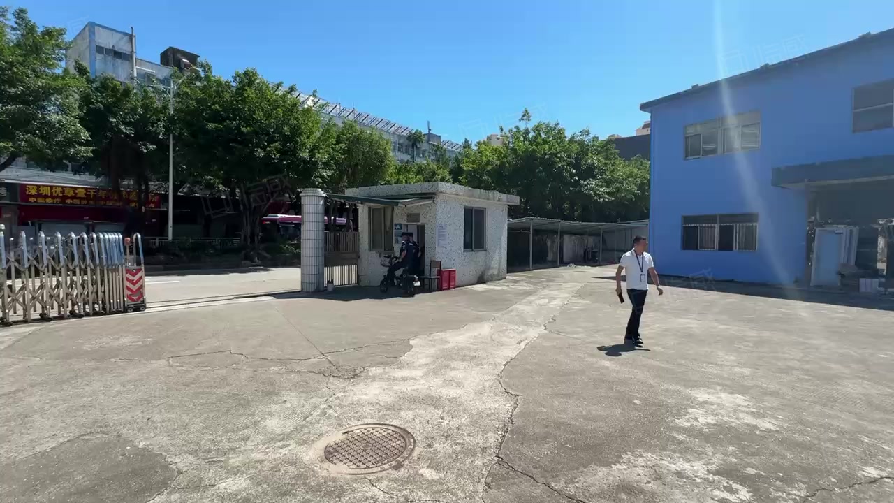 (出租) 龙华观澜独门独院厂房实际面积出租!可分租500