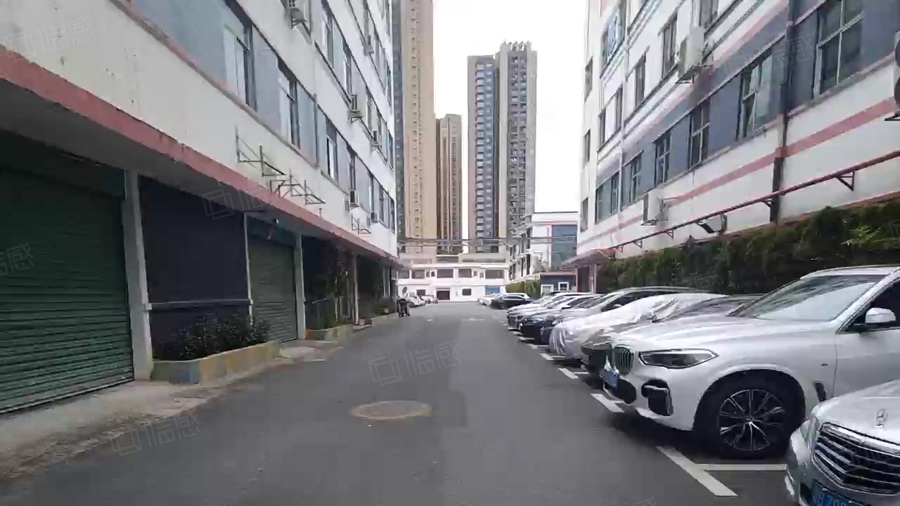 (出租) 免租起长 光明村委直租独院2000平电商仓库厂房出租大小分组