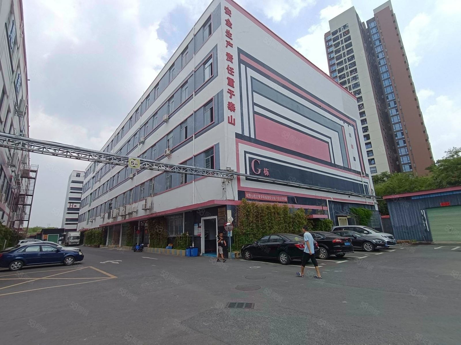 (出租) 免租起长 光明村委直租独院2000平电商仓库厂房出租大小分组