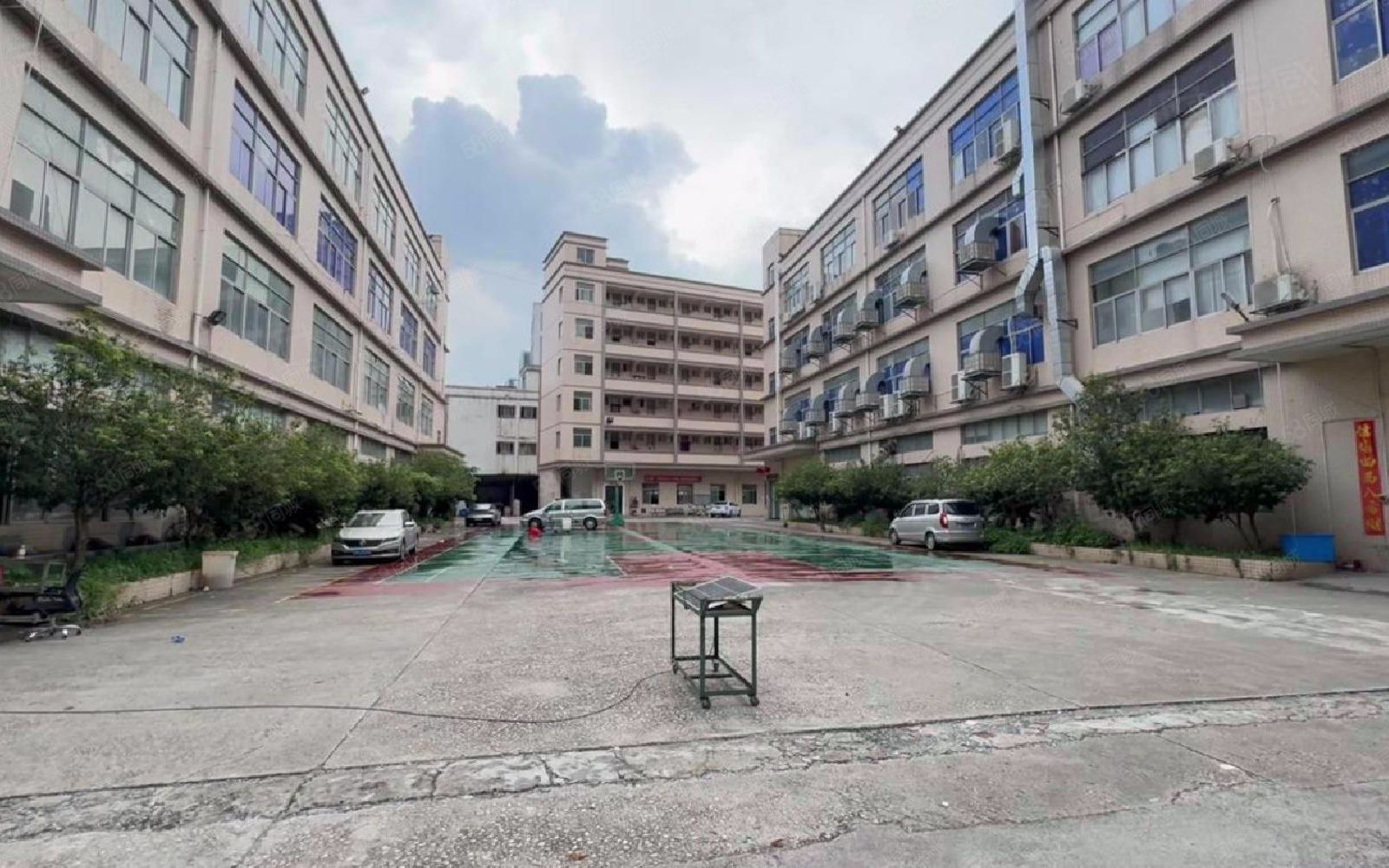 (出租) 光明公明独门独院厂房4500平可分租精装修空地超大主干道边