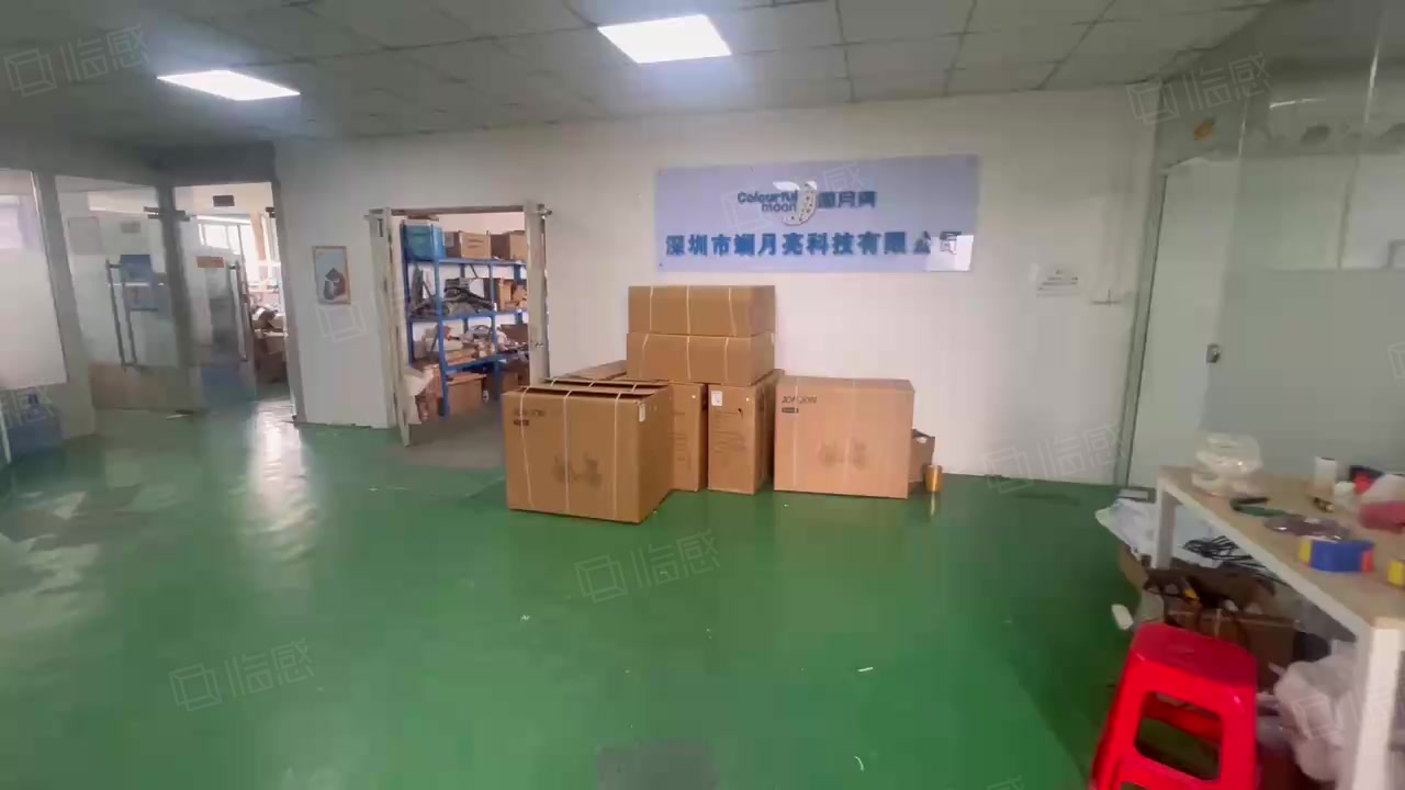 (出租) 3吨货梯，大马路边上新出楼上950平适合线材，小加工，电子等