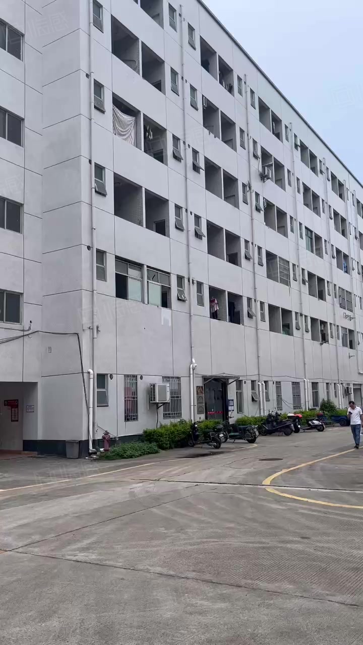 (出租) 光明公明楼村地铁300米处厂房出租800平精装修车间干净明亮