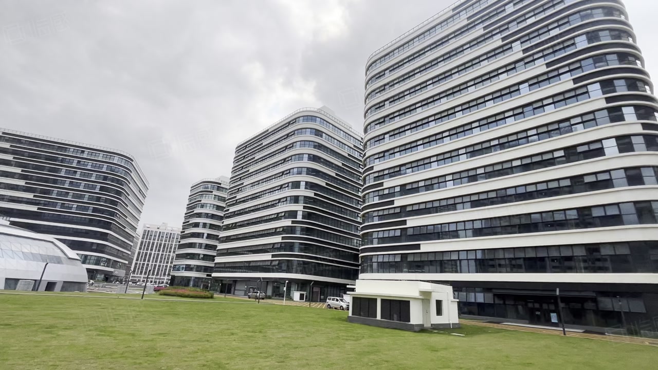 (出租) 免租半年起光明地铁口精装修研发厂房出租100平至20000平