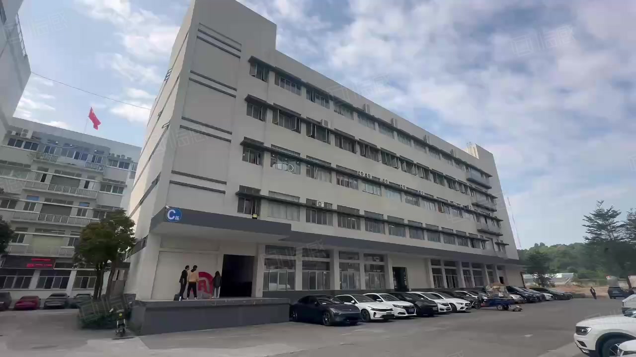 (出租) 深圳光明地铁口独院厂房5000平方出租可分租 空地大方便进车