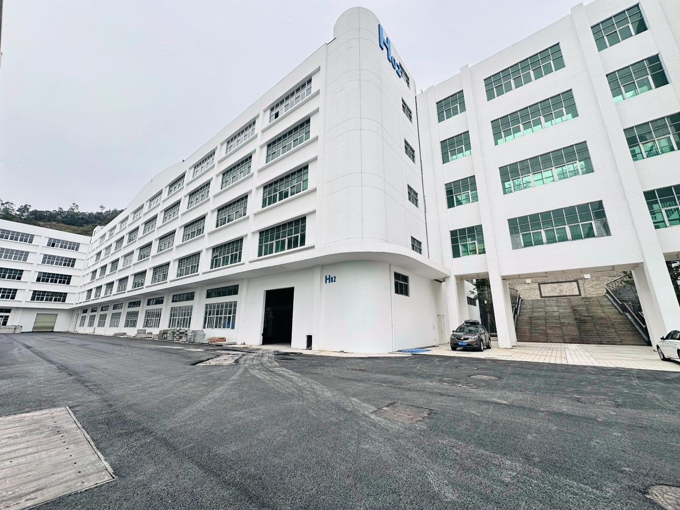 (出租) 光明红本厂房出租整层2200平可分租 工业园区厂房空地大仓库