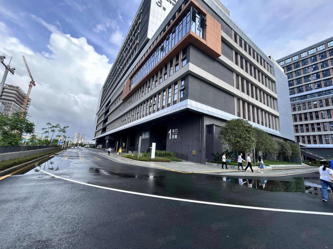 (出租) 光明全新工业上楼 享受政策补贴20元可定制装修