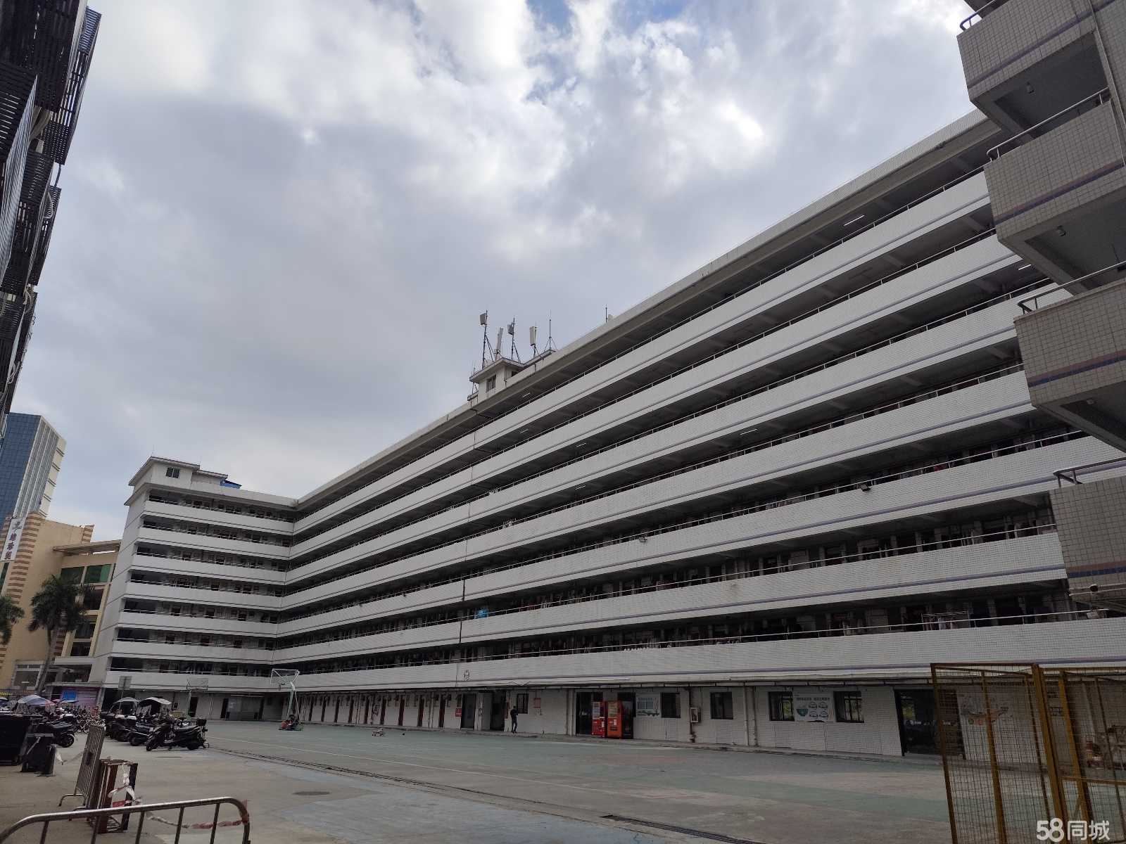 (出租) 直租光明整层厂房2100平方