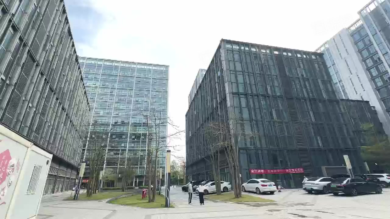 (出租) 龙华阳台山地铁站新出100平带家私，100~500平定制装修